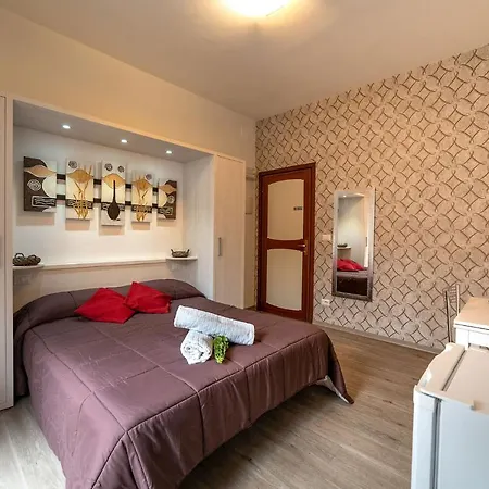 Montreux לינה וארוחת בוקר 4*