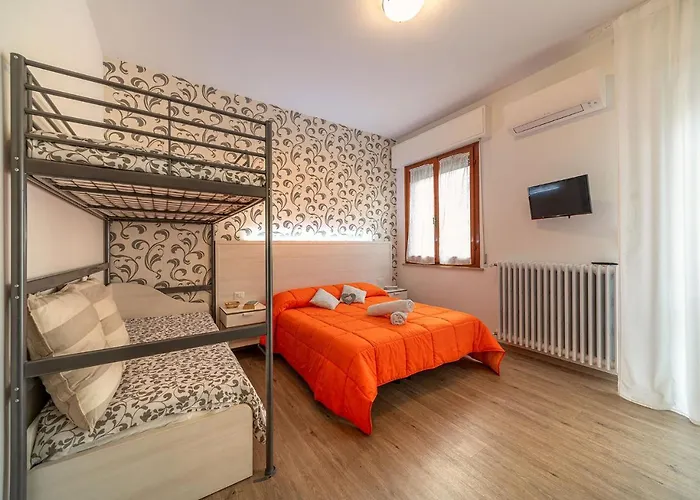 Montreux לינה וארוחת בוקר 4*