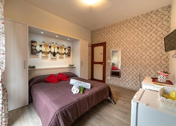 Montreux לינה וארוחת בוקר 4*