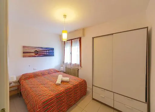 Montreux 4* רימיני