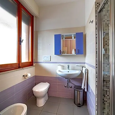 Montreux Bed & Breakfast 4*