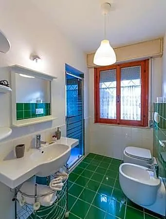 Montreux Bed & Breakfast 4*